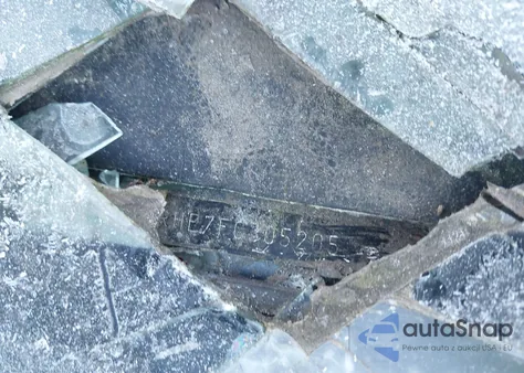 2015 Toyota Corolla S Plus z USA, uszkodzony, nr VIN 2T1BURHE7FC305205